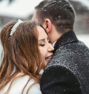 
6-motivi-per-organizzare-un-matrimonio-invernale-in-Italia_-ispirazioni-e-scenari-perfetti